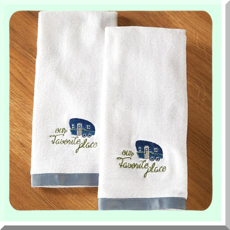 Togetherness Bliss Bathroom Hand Towels - Set of 2