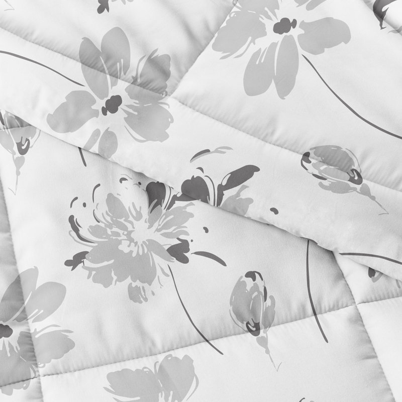  Down Alternative Magnolia Grey Patterned Comforter Set, Queen Comforter + 2 Pillow Shams