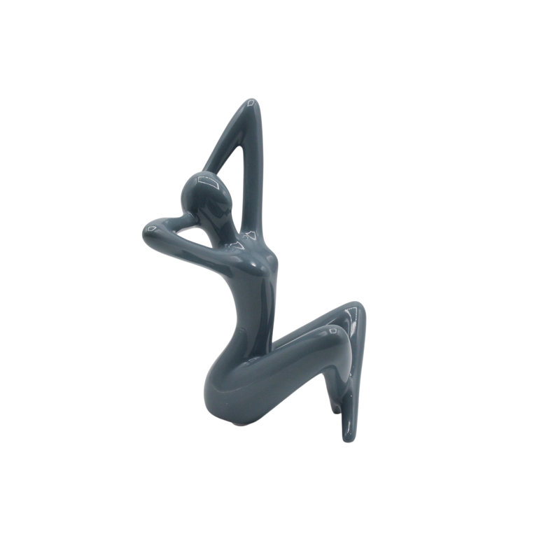 Figurines & Sculptures