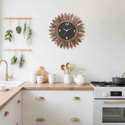 Horloge murale 14 po en bois rustique Boho Sunburst