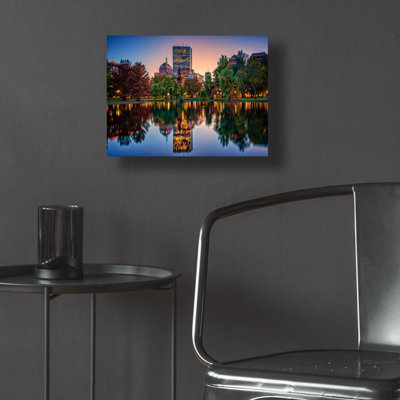 «Autumn Twilight In Boston» par Rick Berk, art mural en verre acrylique