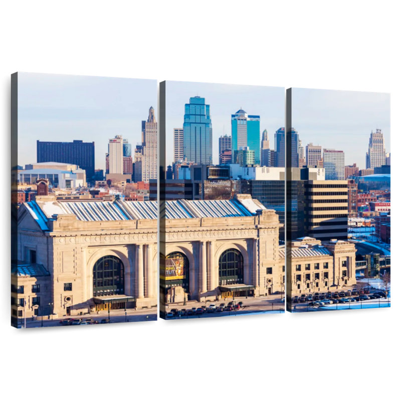 Union Station And Kansas Skyline