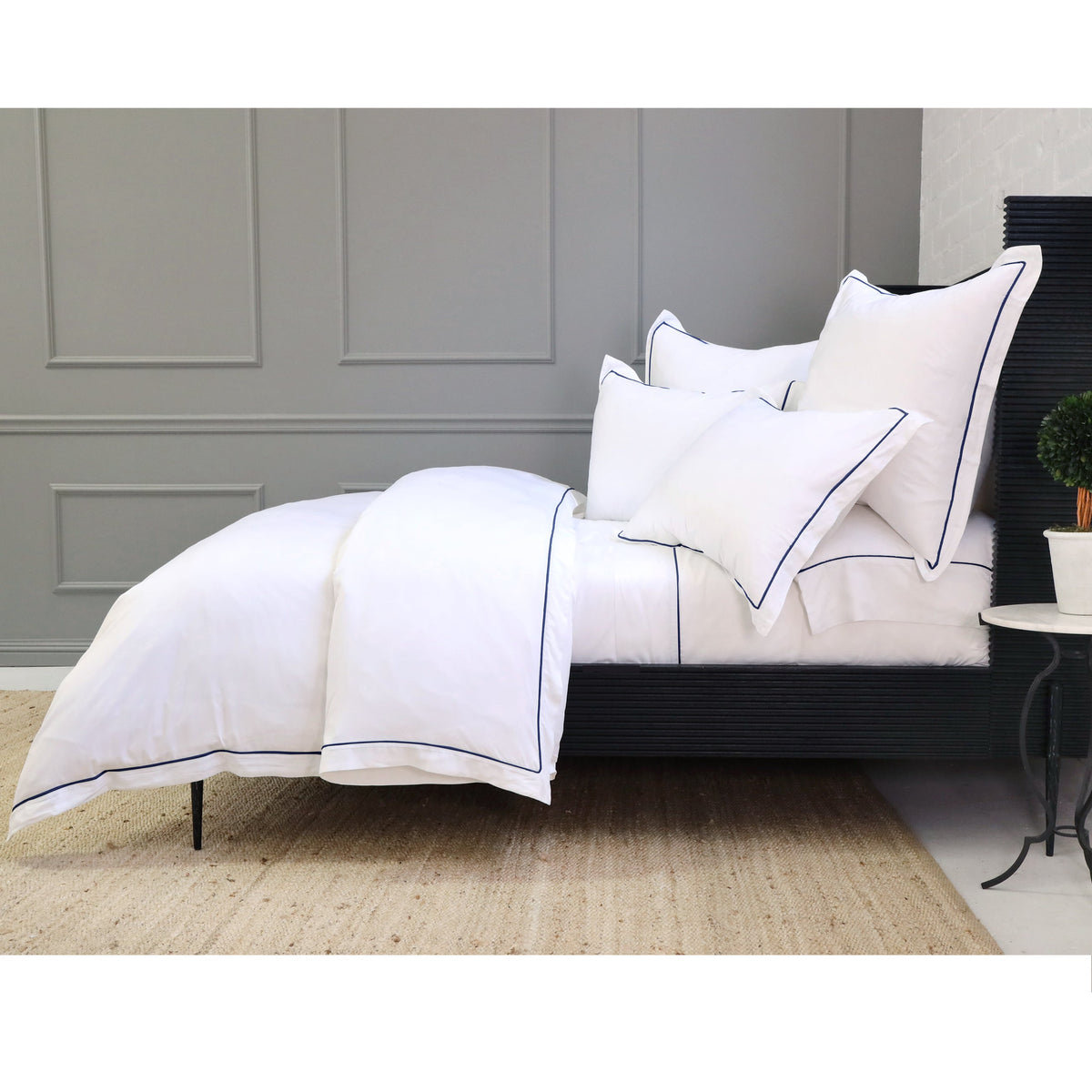 Sheena Rayon Duvet Cover Set, Twin Duvet Cover +  1 Standard Sham, White/Navy