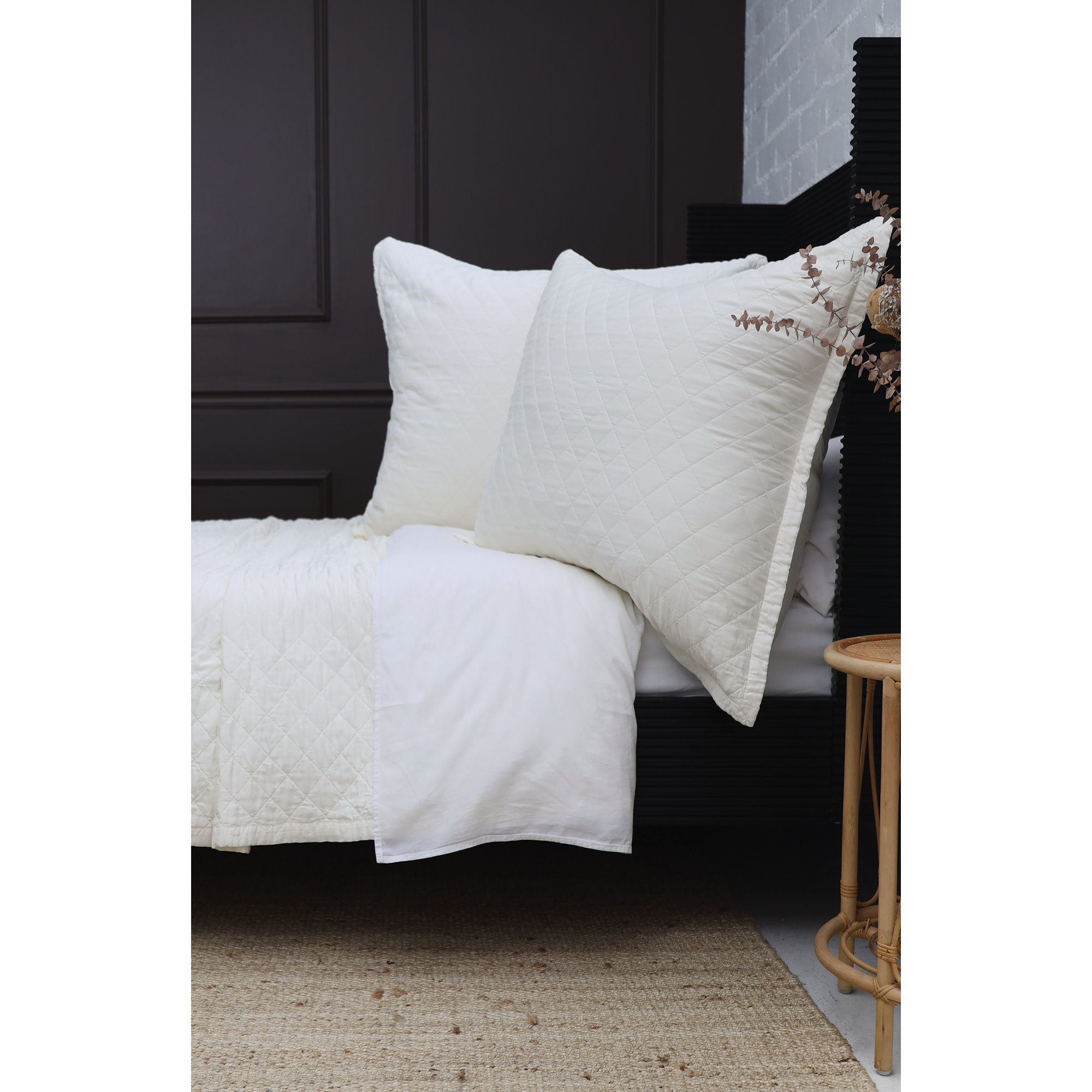 Monaco Rayon From Bamboo Coverlet, Twin Coverlet/Bedspread, Ivory