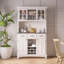 Buffet traditionnel avec bahut, blanc cassé