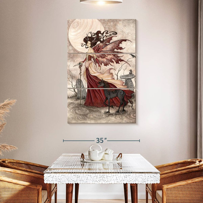 La reine rouge, H 50 po x l 32 po