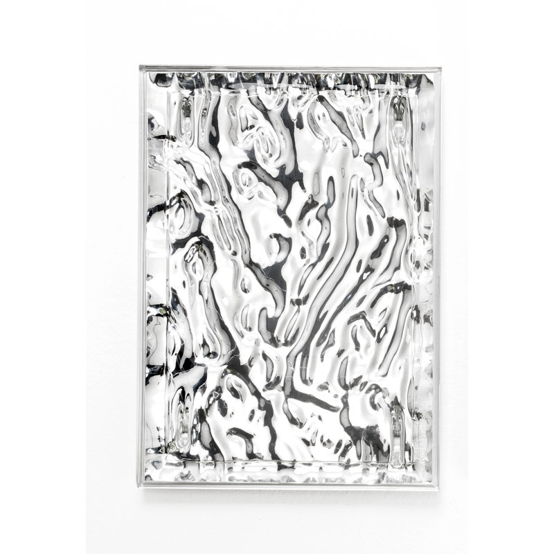 Dune Metallic PMMA Tray, 21.65" x 14.96"