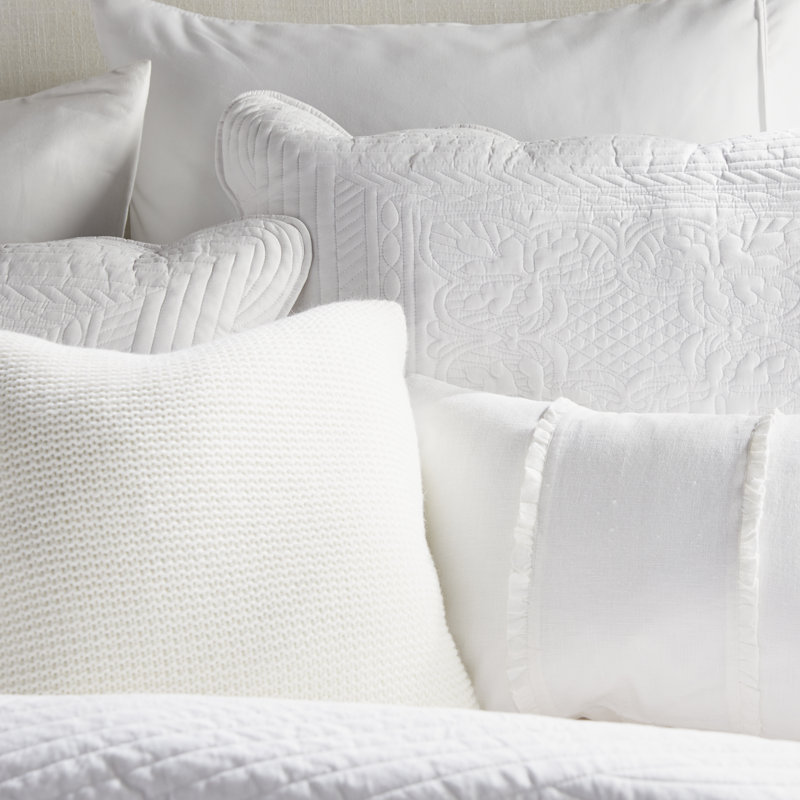 White Microfiber Reversible Daybed Quilt Set with Scalloped Edges