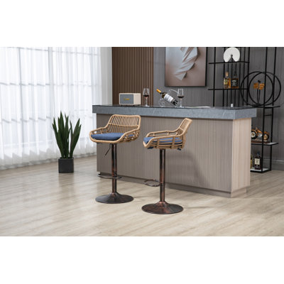 Ensemble de 2 tabourets de bar modernes pivotants avec repose-pieds réglables pour la cuisine et la salle à manger