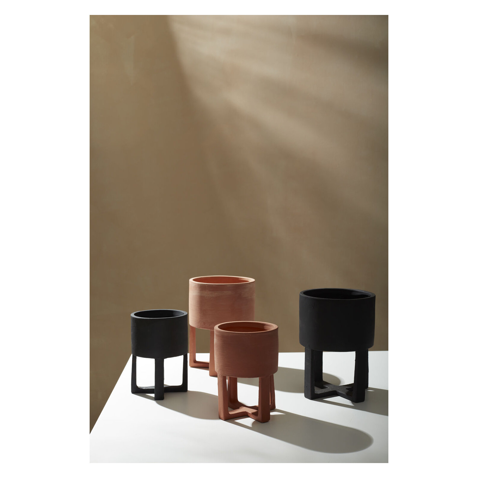 Patsy Footed Pot 7"x 10", Black, 10" H x 7" W x 7" D