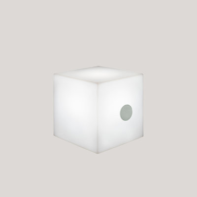 17" Battery Powered Integrated Led Colour Changing Outdoor Speaker And Light Cube