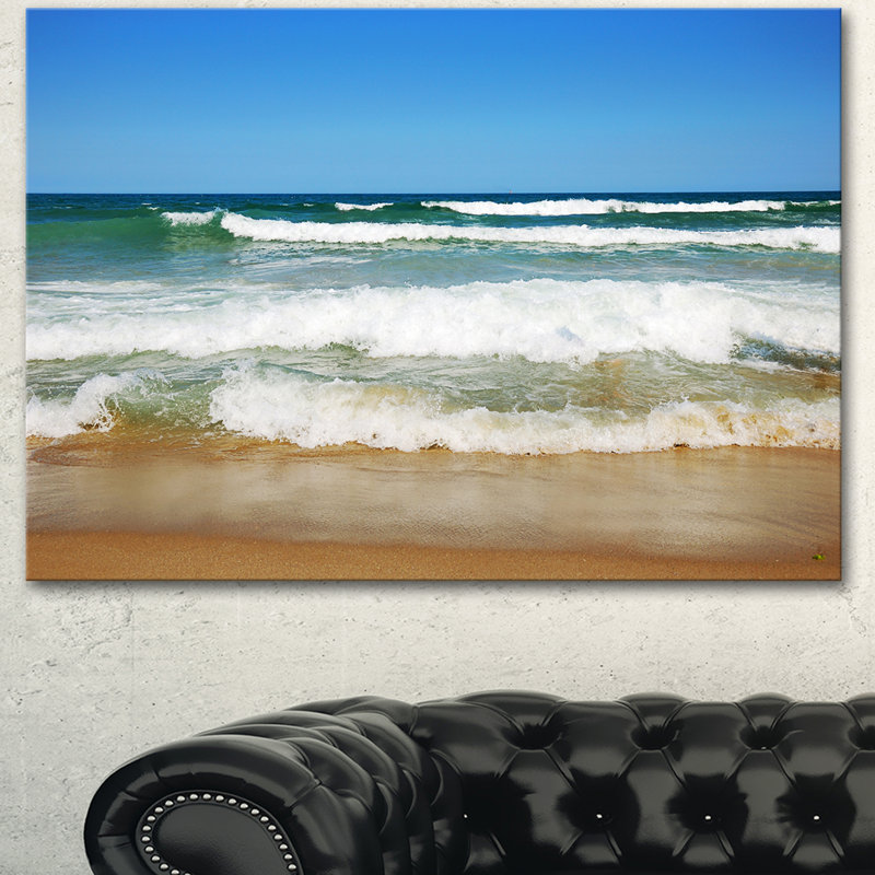 «Beautiful Empty Beach Under Blue Sky», reproduction de photo sur toile tendue, H 16 po x l 32 po x P 1 po