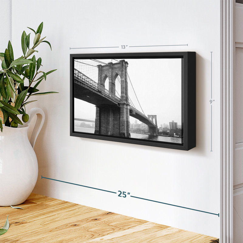 «Art mural monochromatique du pont de Brooklyn», H 9 po x l 13 po