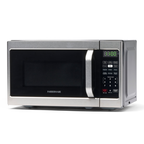 Farberware Compact Countertop Microwave Oven, 0.7 Cu. Ft. 700-Watt, Child Lock, Easy Clean Interior FMO07AHTBKJ