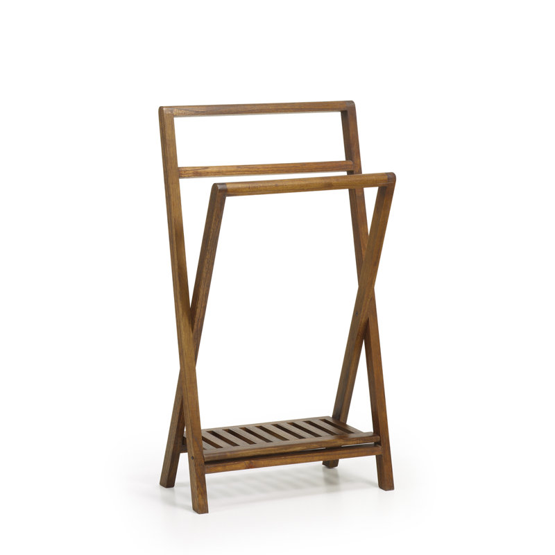 Guildhall 152.4 cm L Freestanding Towel Rack