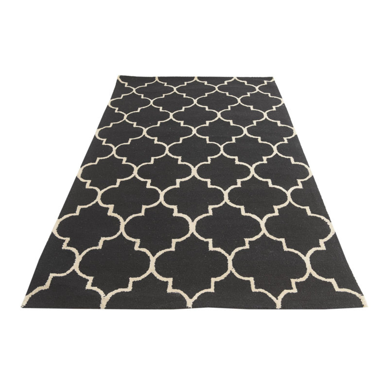 Tapis noir Myrick