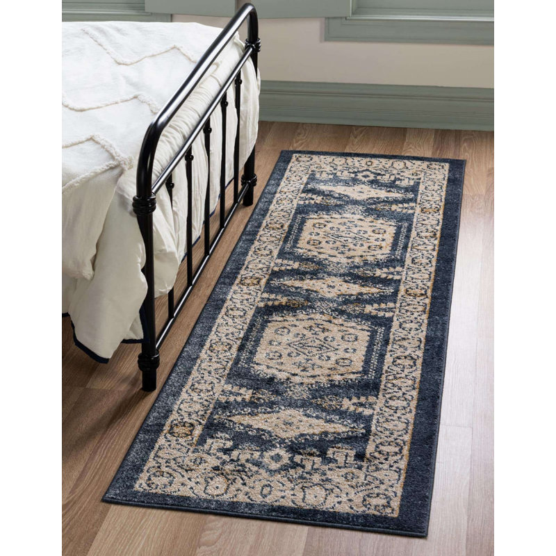 Ulla Oriental Indoor Rug, Runner 2' x 6'
