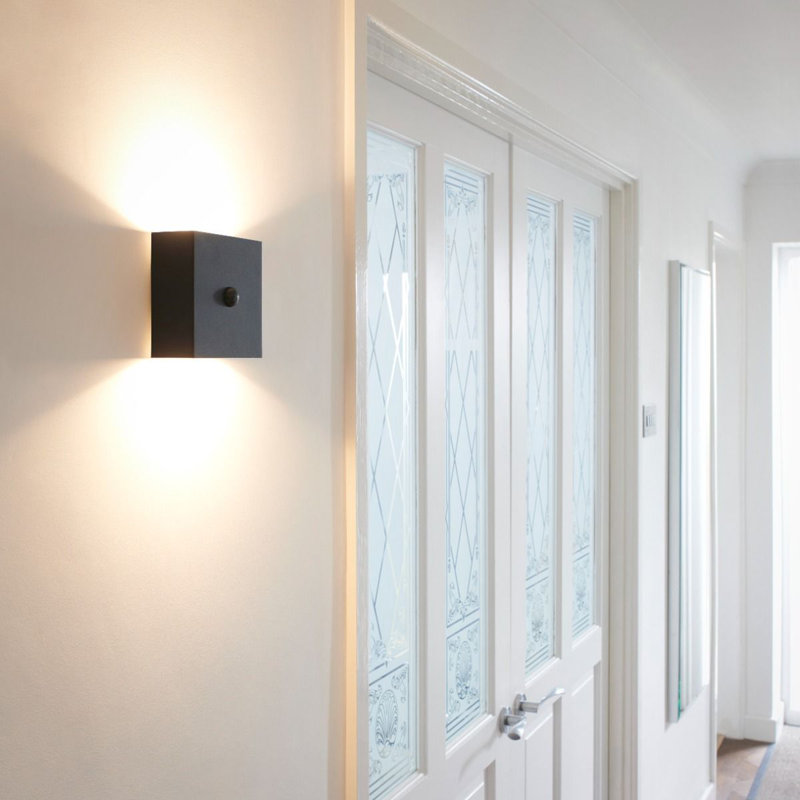 Aluminum LED Flush Mounted Sconce, Black