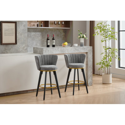 Ensemble de 2 tabourets de bar à hauteur de comptoir, tabourets de bar rembourrés pivotants à 360 ° avec dossiers et pieds en métal, siège d'une hauteur de 26 po, tissu en velours, repose-pieds Goldy