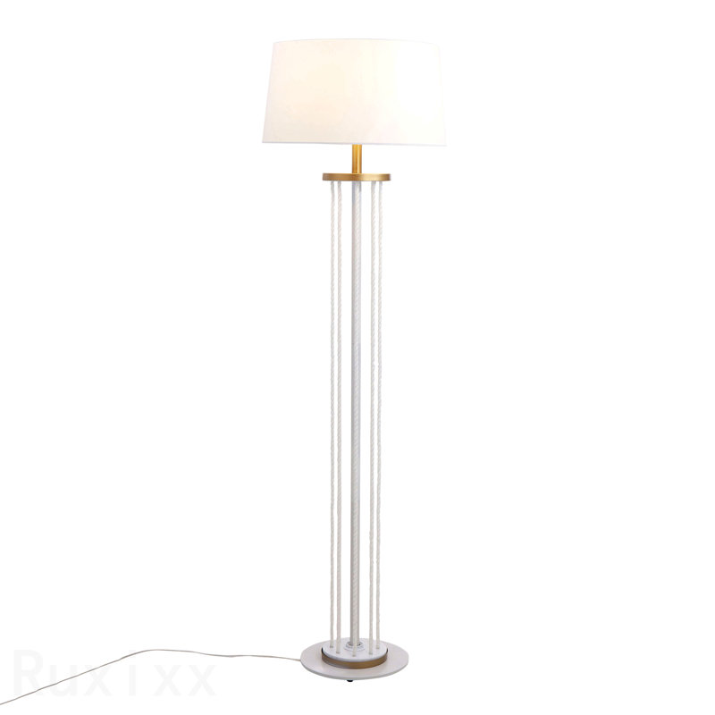 Lampe sur pied contemporaine en bois naturel, métal blanc et corde blanche par Lumisource