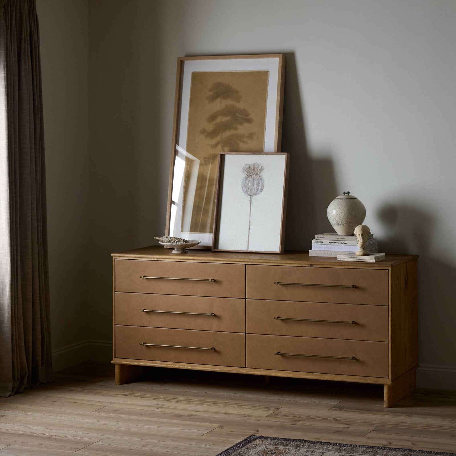 Nalia 6 - Drawer Double Dresser