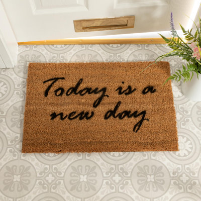 Izzy Non-Slip Outdoor Doormat