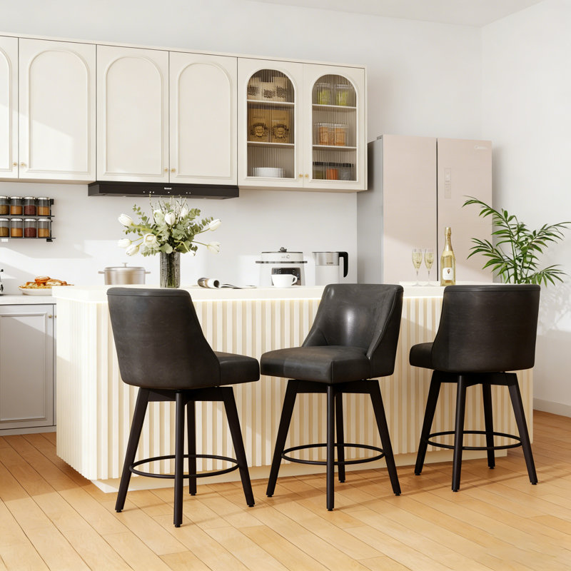 Tabouret pivotant à 360 ° Latitude Run® et tabouret de comptoir de 26 po, Noir / cuir