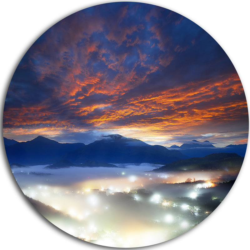 «Fiery Clouds and Lit-up Villages», reproduction de photo sur métal, H 38 po x l 38 po x P 1 po