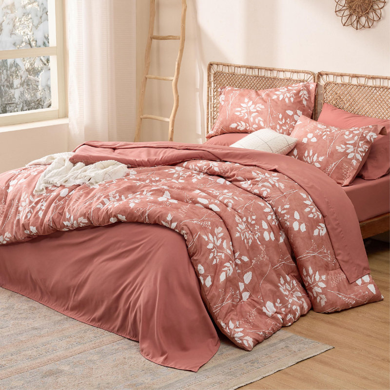 Bedsure Bed in a Bag - Reversible Flroal & Plant Pattern Printed with Comforters, Sheets, Pillowcases & Shams, 89GSM