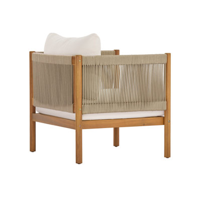 Ensemble de 2 fauteuils club d'extérieur avec structure en bois d'acacia d'aspect teck, panneaux de corde beige et coussins crème