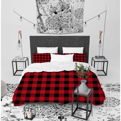 Black And Red Plaid Polyester Comforter