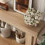 Console 63 po en bois de style ferme rectangulaire avec entrée étroite et canapé-1978600608