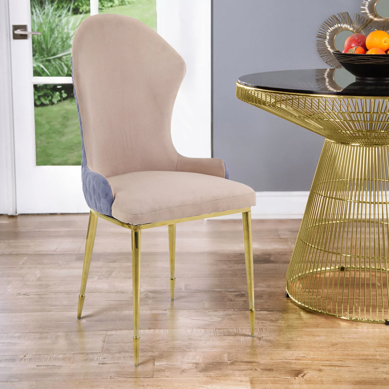 Chaises de salle à manger brun clair et dorées inclinées avec accoudoirs 2 - Extérieur lavande pour une paire de supports à oreilles élégants