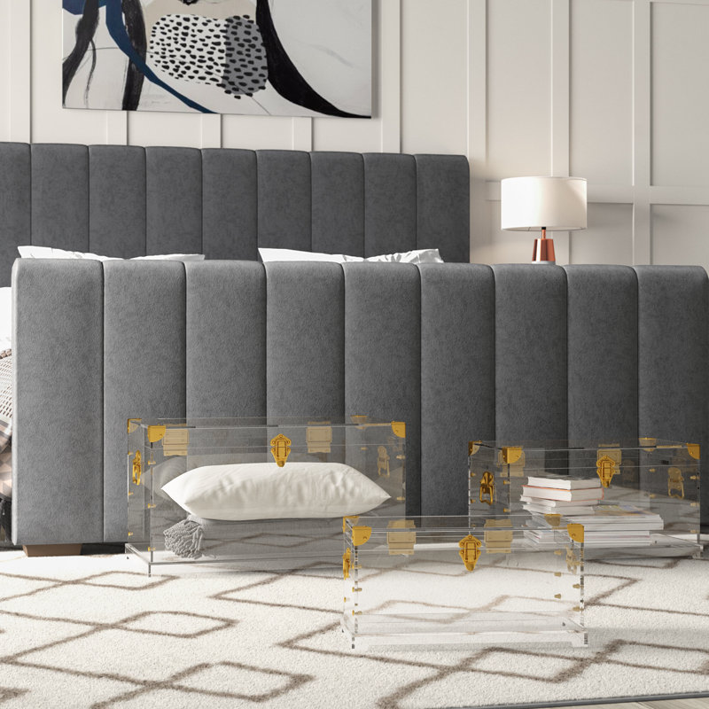 Rangement en plastique acrylique transparent avec quincaillerie en métal doré et détails cloutés, ensemble de 3