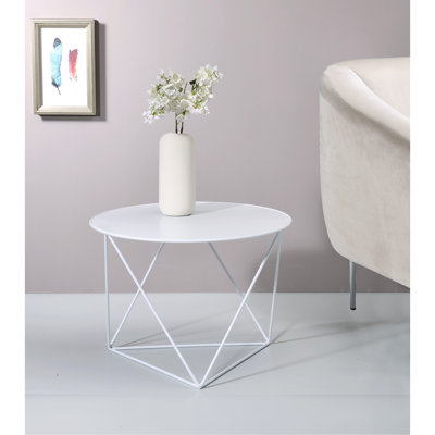 Table d'appoint blanche, fabrication en métal avec plateau rond et pieds triangulaires, idéale pour les espaces variés