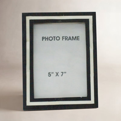 Auria Matte Picture Frame