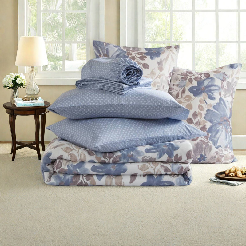 Soft Polyester Bedding Sets, Blue Floral Cal King For Modern Home
