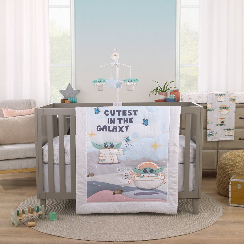 Star Wars Grogu Baby Blanket in Cream and Green, 30" x 40"