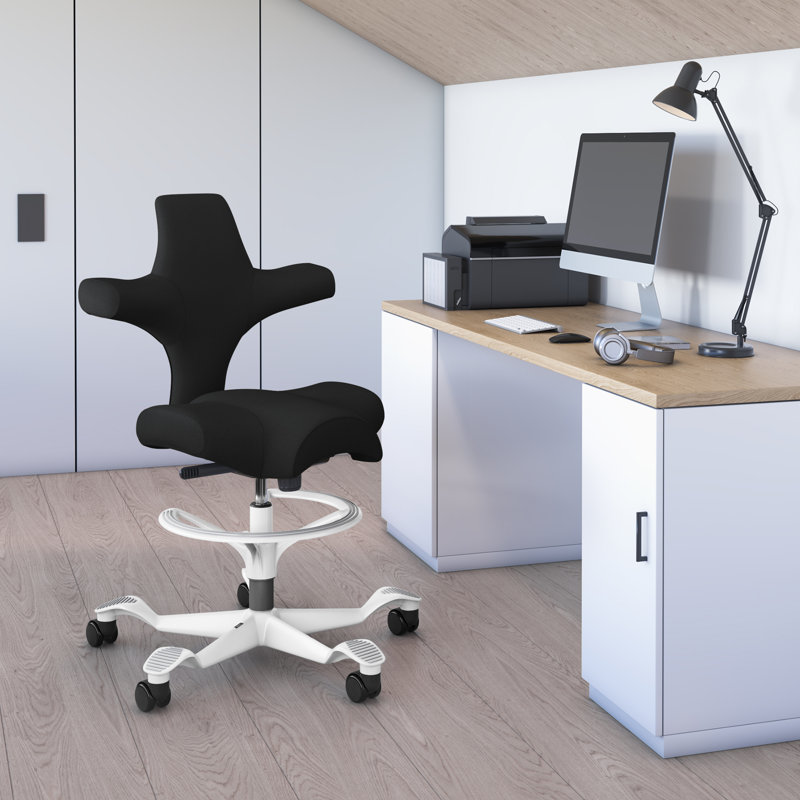 Fauteuil réglable en hauteur avec repose-pieds HœG Capisco, Noir, Blanc