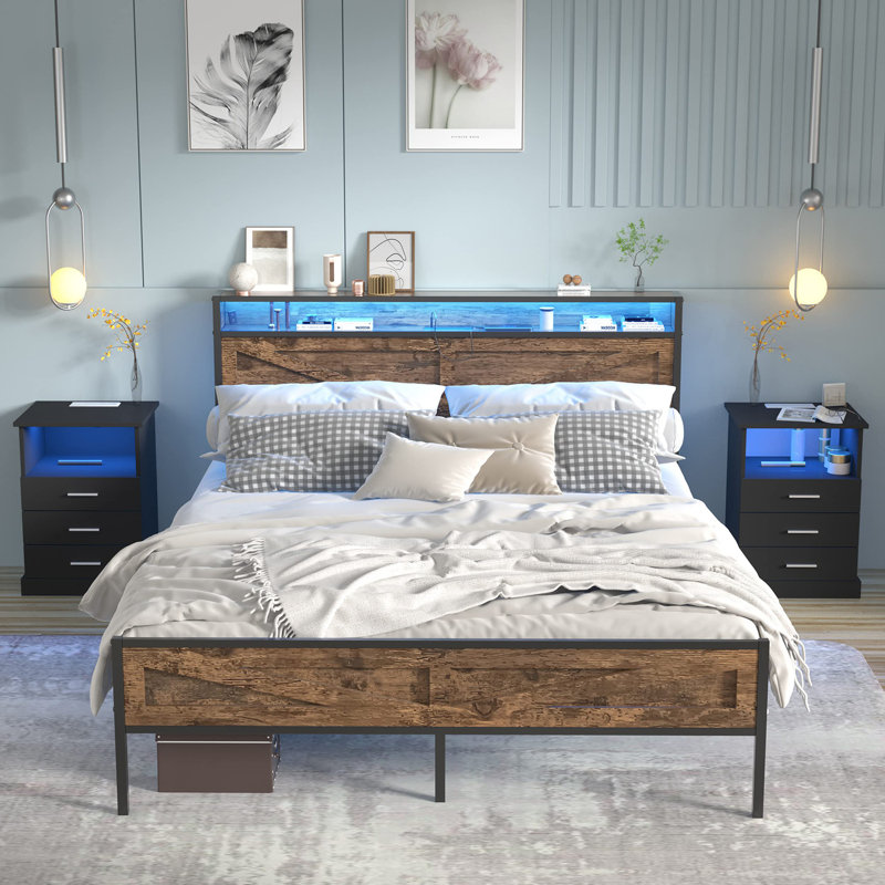 Farino Metal Bed, Queen, Brown