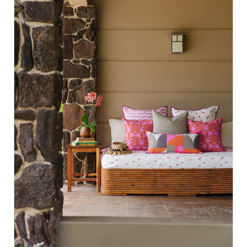 Reversible Block Print Surfer Quilt in Orchid, Twin