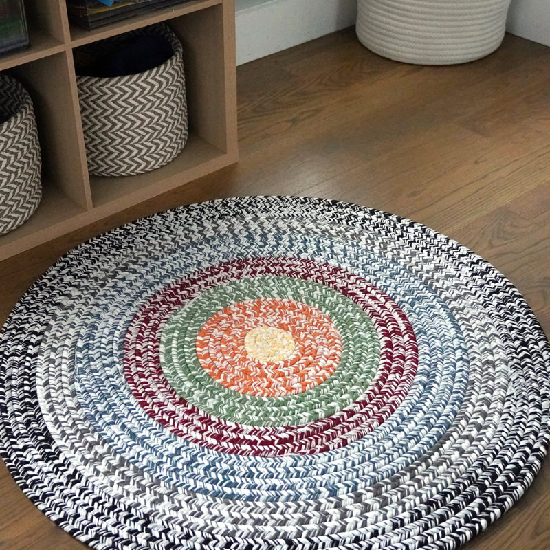 Tapis Bartek, Rond 9 pi