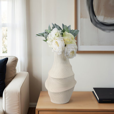 Grand vase sculpté Lommel