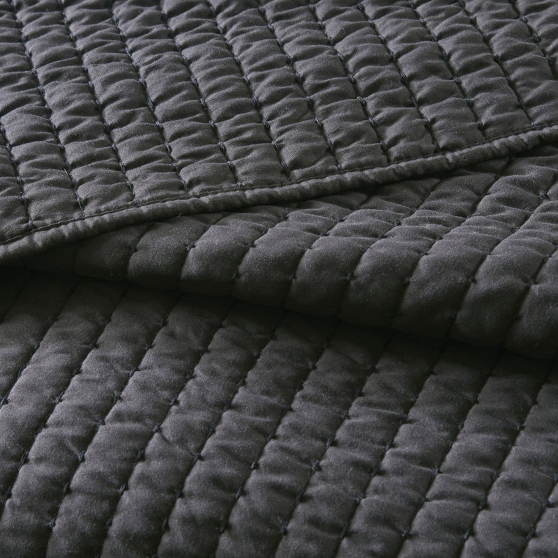 Courtepointe noire pour très grand / très grand lit, 3 pièces, corail réversible, microfibre, rembourrage en coton, literie chic, courtepointe corail, aspect harmonieux