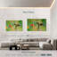 Colibri brun mangeant du nectar-108033541