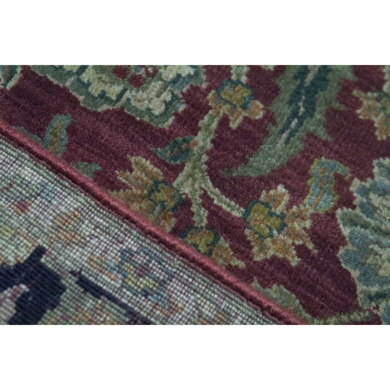 Tapis rouge et noir noué à la main de haute qualité