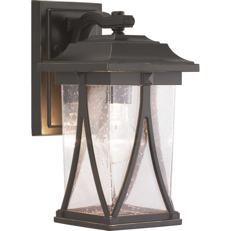 Lanterne murale d'extérieur en verre grainé Seagraves, Bronze antique, 12,25" H x 6,25" lx 8,25" D