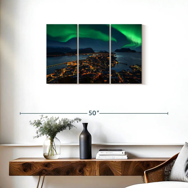 Gillard Alesund Aurora Borealis, H 20 po x l 33 po