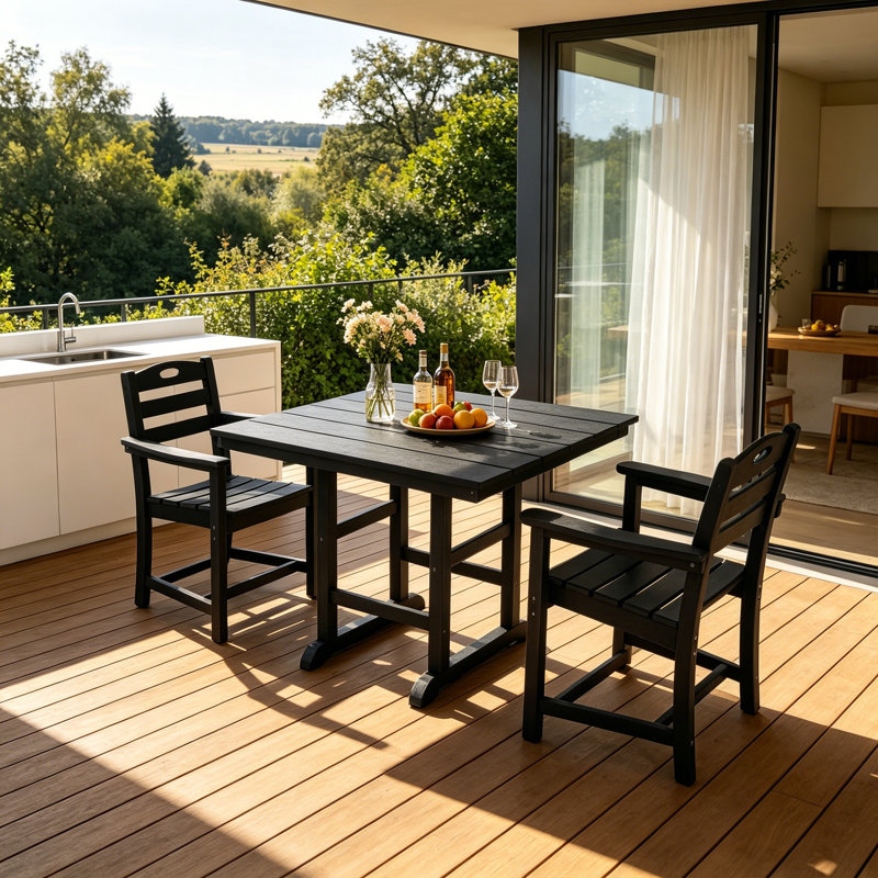 Ensemble repas d'extérieur avec table carrée et 2 fauteuils