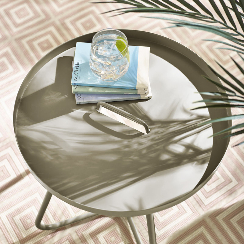 Seretta Metal Garden Side Table for Luxury Modern Patio or Bistro Set, Green